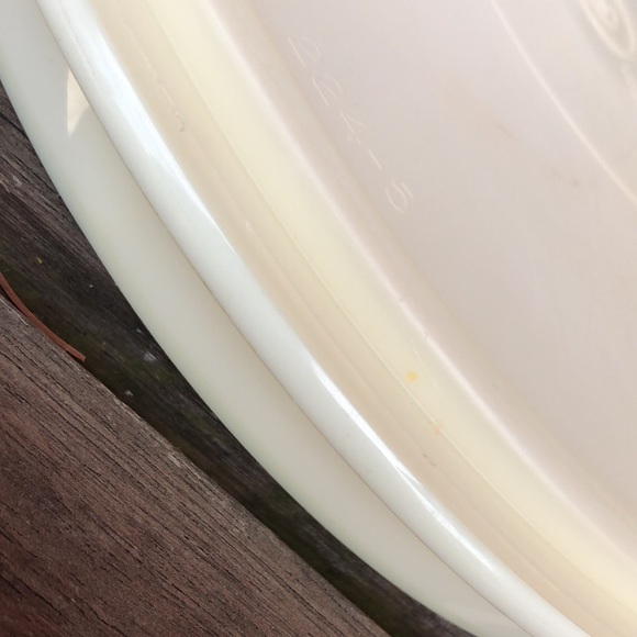 Vintage “Party Susan” Tupperware Divided Tray-Lid & Removable Handle-12in - Picture 13 of 13